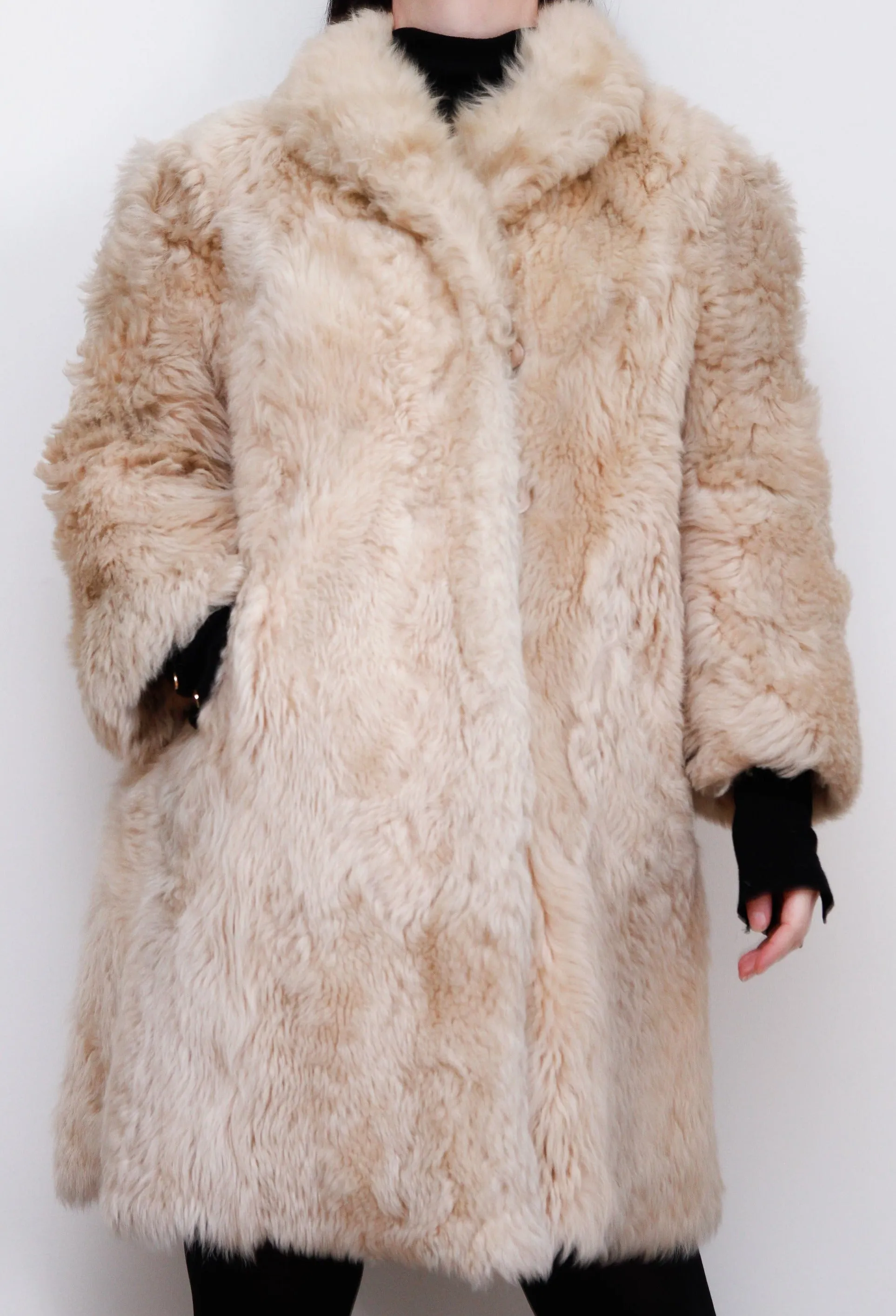 1970's Cream Lamb Shearling Fluffy Sheepskin Coat