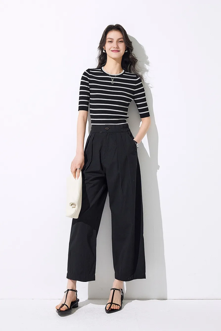 Classic Crewneck Cropped Knit Striped Sweater