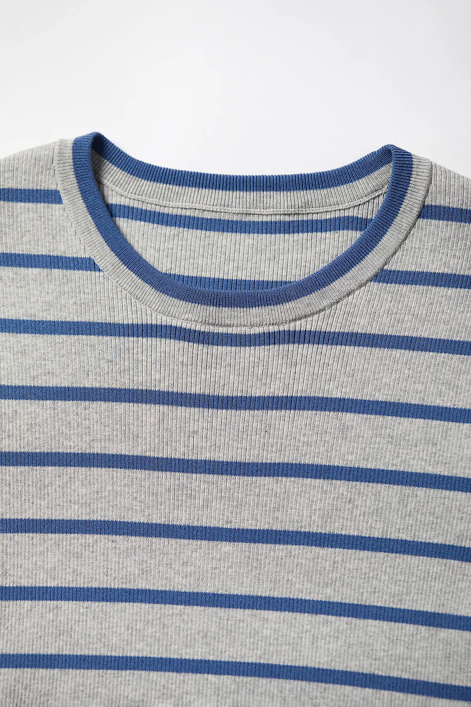 Classic Crewneck Cropped Knit Striped Sweater