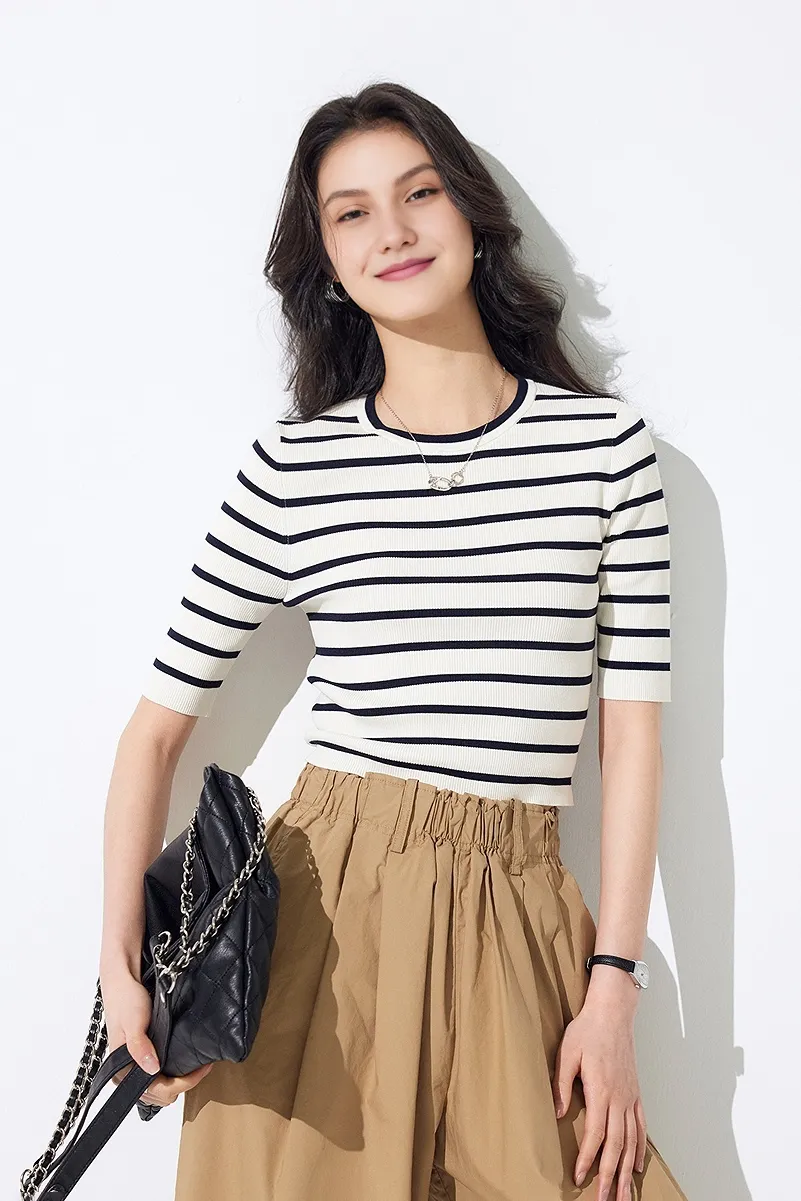 Classic Crewneck Cropped Knit Striped Sweater