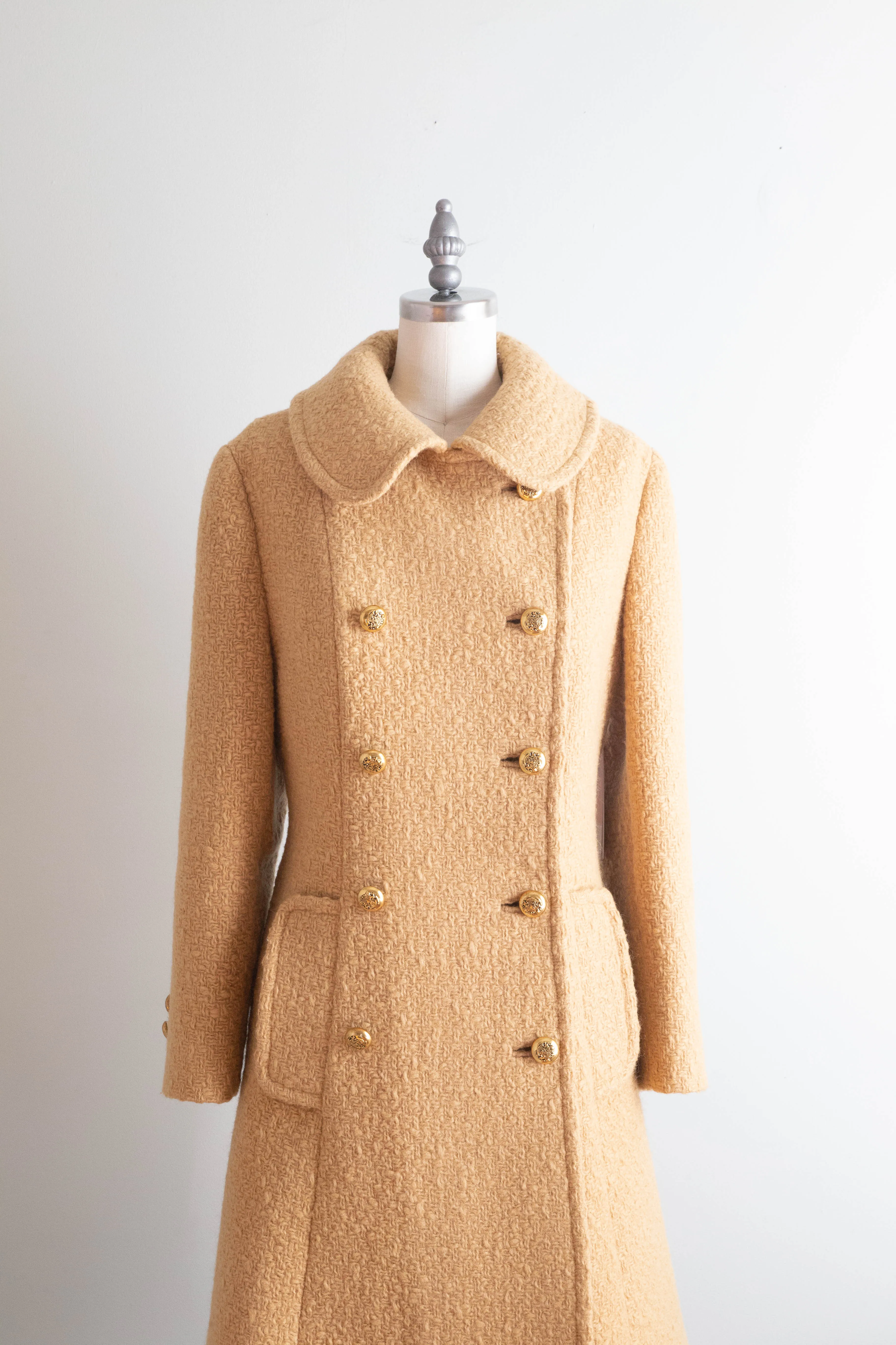 Fabulous 1960's Camel Color Woven Wool Coat By Dumas / Medium