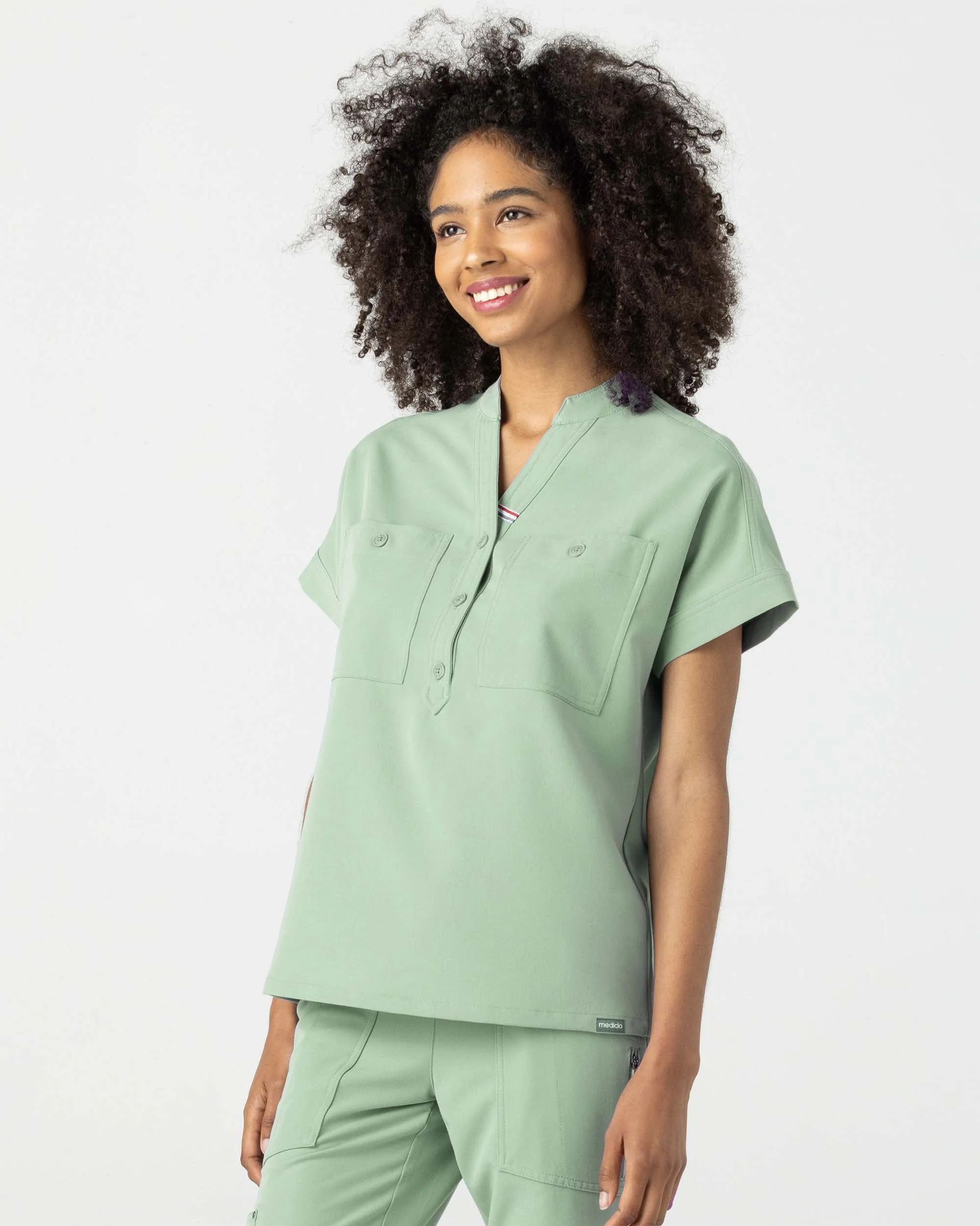 FYSEL® Fiji‎ ‎ Banded Collar Scrub Top