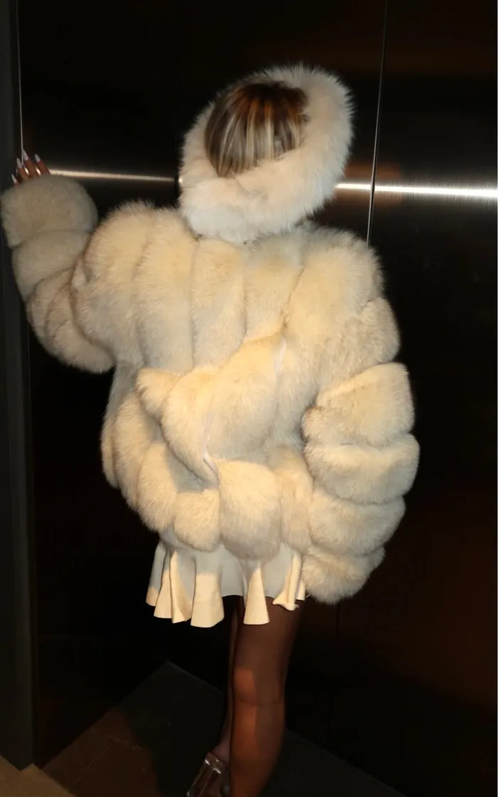Light Beige Luxury Fur Vertical Pelt Coat