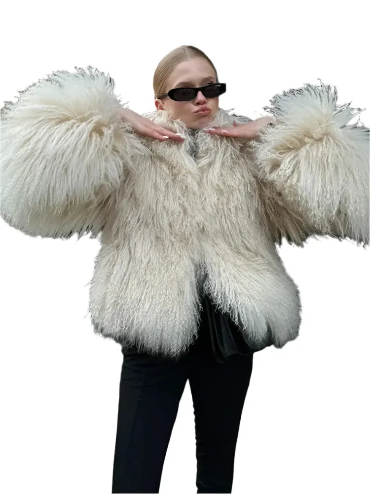 Luxury Women's Oversized Faux Fur Jacket – Thick Fluffy Cropped Coat, Warm Winter Fashion 2024 Chic Outerwear