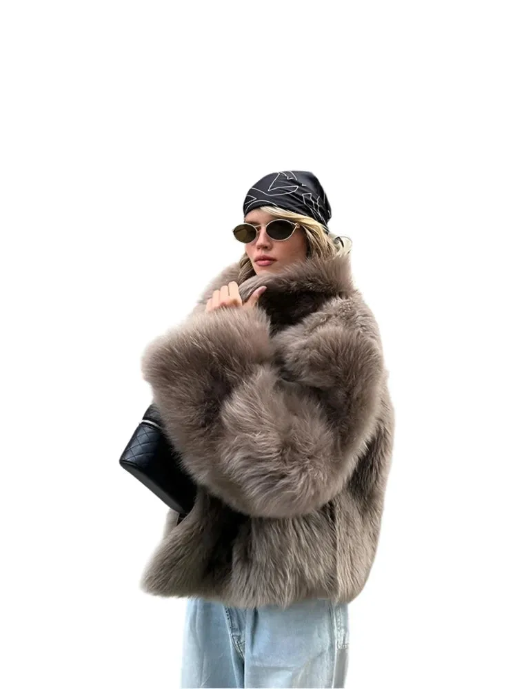 Luxury Women's Oversized Faux Fur Jacket – Thick Fluffy Cropped Coat, Warm Winter Fashion 2024 Chic Outerwear