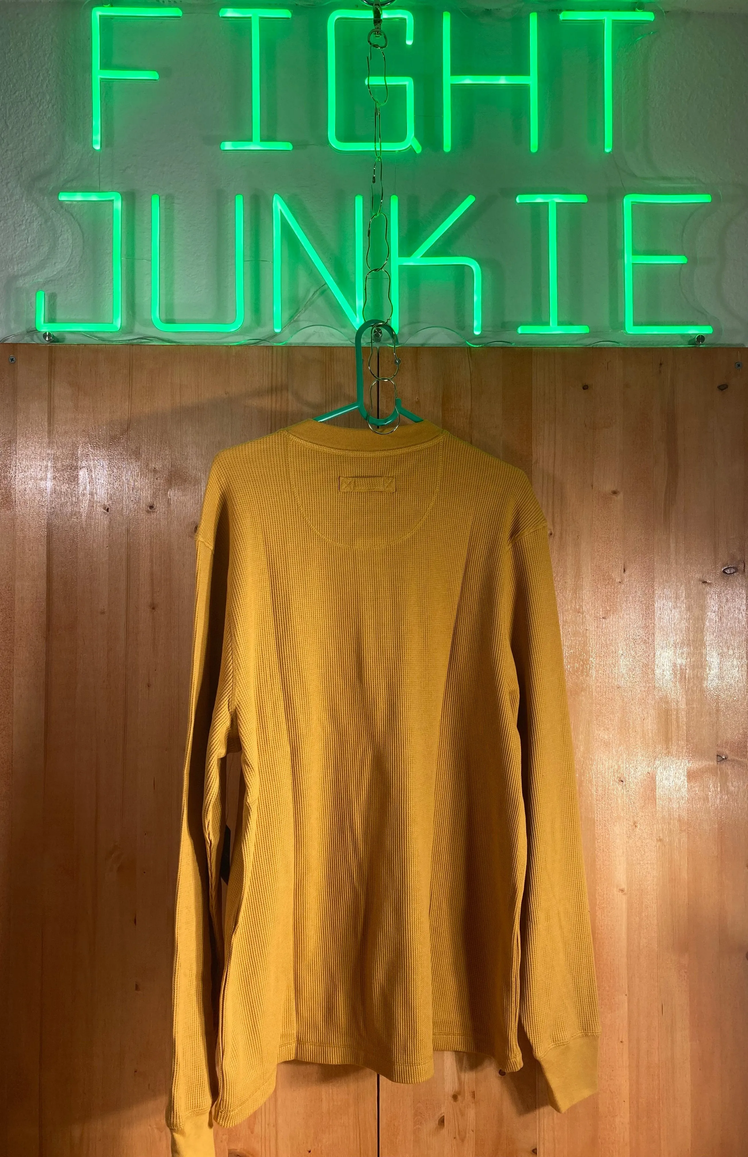 NEW! JOCKEY HENLEY XL Extra Large Xtra Large Thermal Adult Mens Waffle Long Sleeve Gold Base Layer T Shirt Tee Shirt Top