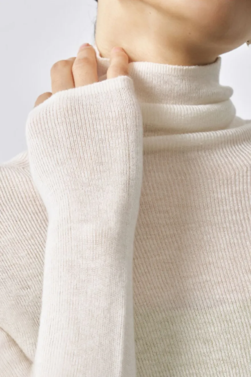 Seamless Washable Wool Turtleneck Sweater