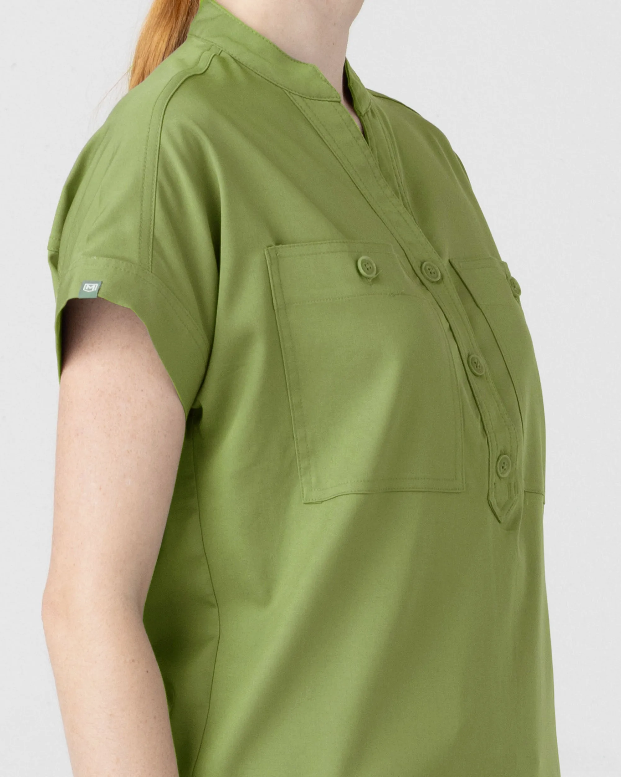 TENCEL™ Fiji‎ ‎ Banded Collar Scrub Top