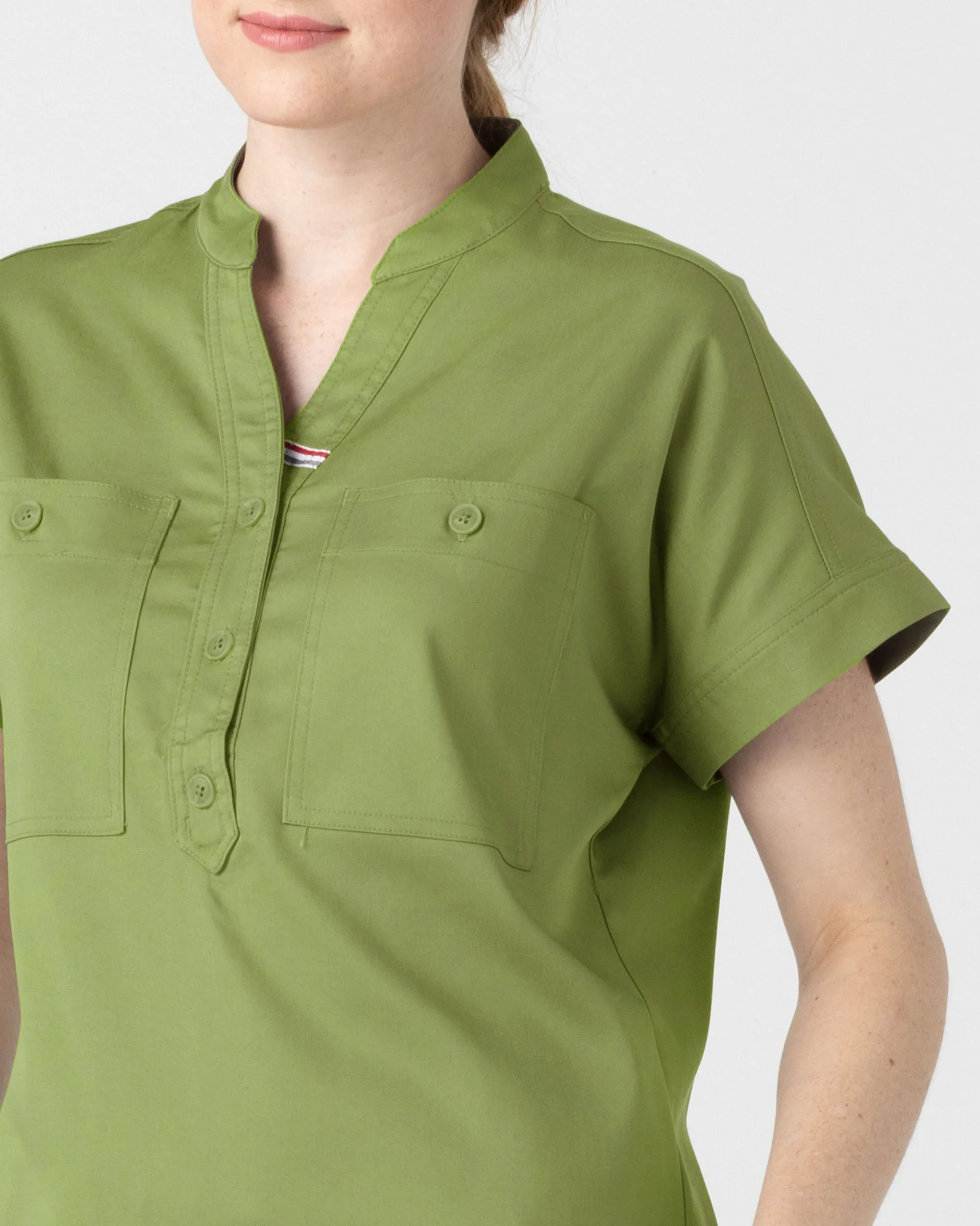 TENCEL™ Fiji‎ ‎ Banded Collar Scrub Top