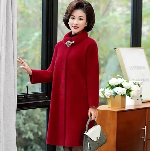 Thick Classy Stripe Coat With Pin
