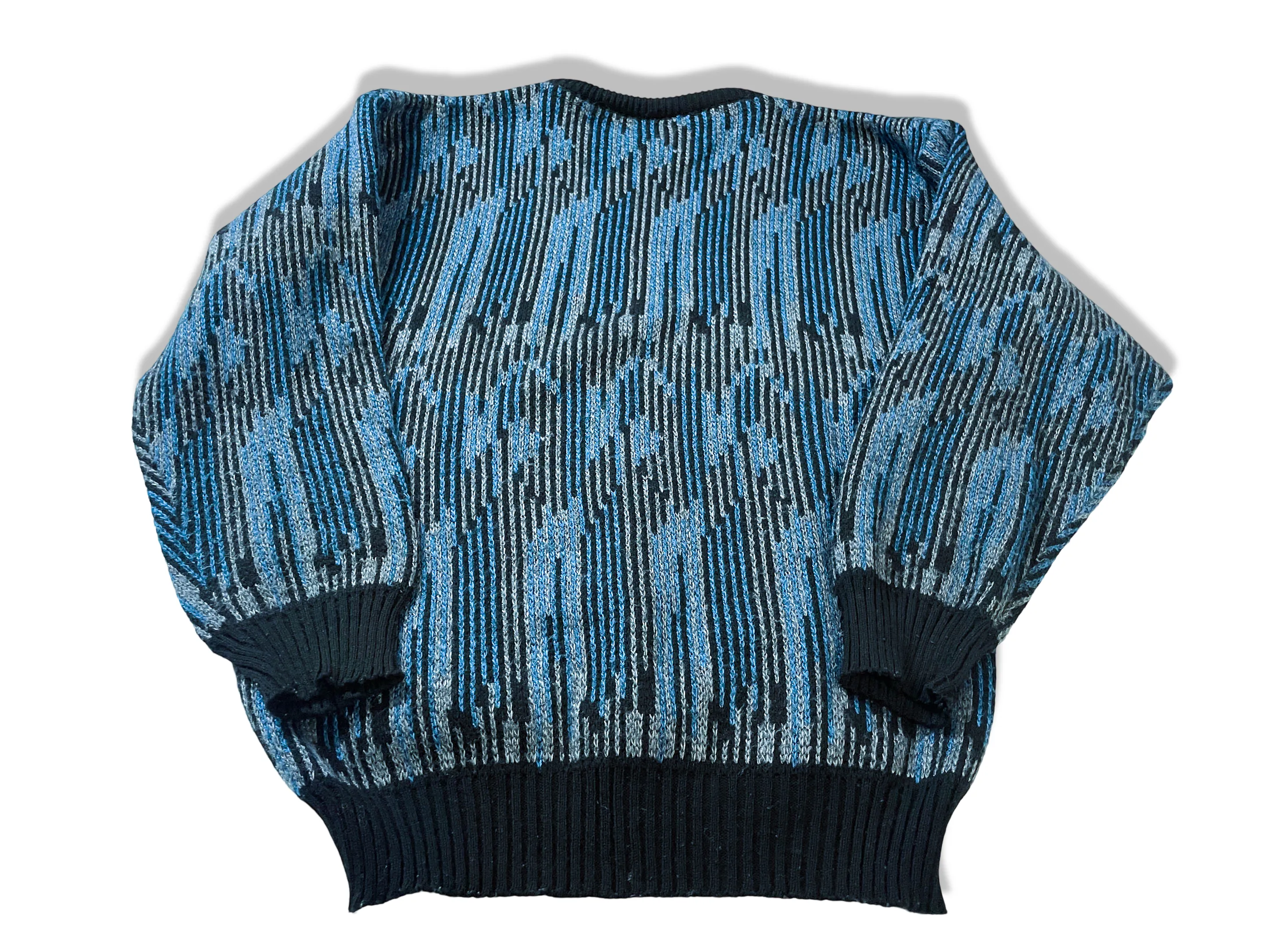 Vintage MarkAsion blue geometric print crew neck knitted 90's sweater in L|L26 W20| SKU 3986